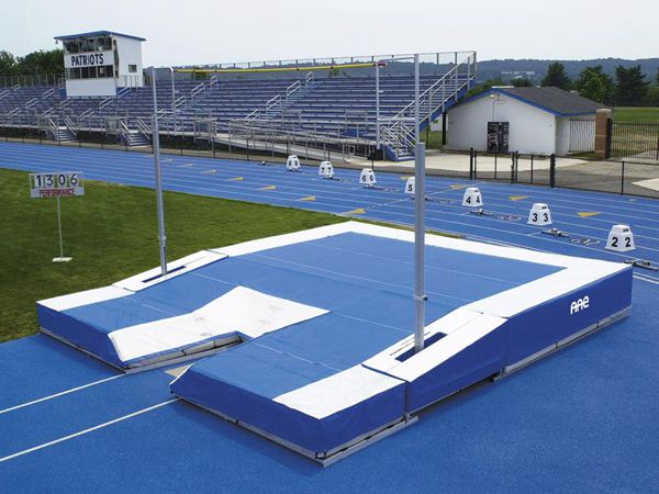 pole vault mat